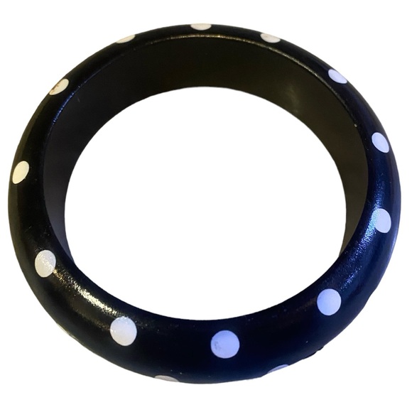 Jewelry - Vintage Black & White Wooden Polka Dot Bangle